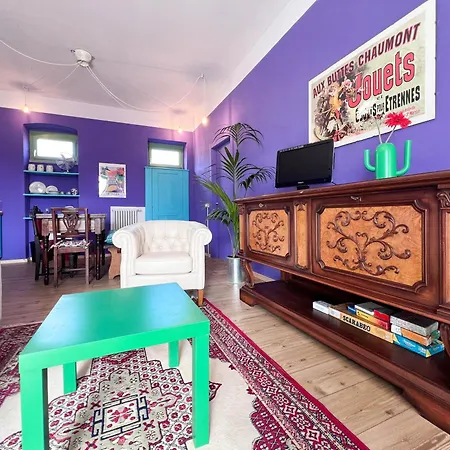 The One With The Perfect アパート